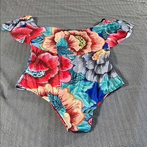 Women’s Off Shoulder Swim Suit Large Floral Ruffle Cheeky
